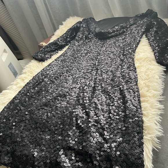 Sequins Evening Mini Dress with Cowl Back - Picture 5 of 6